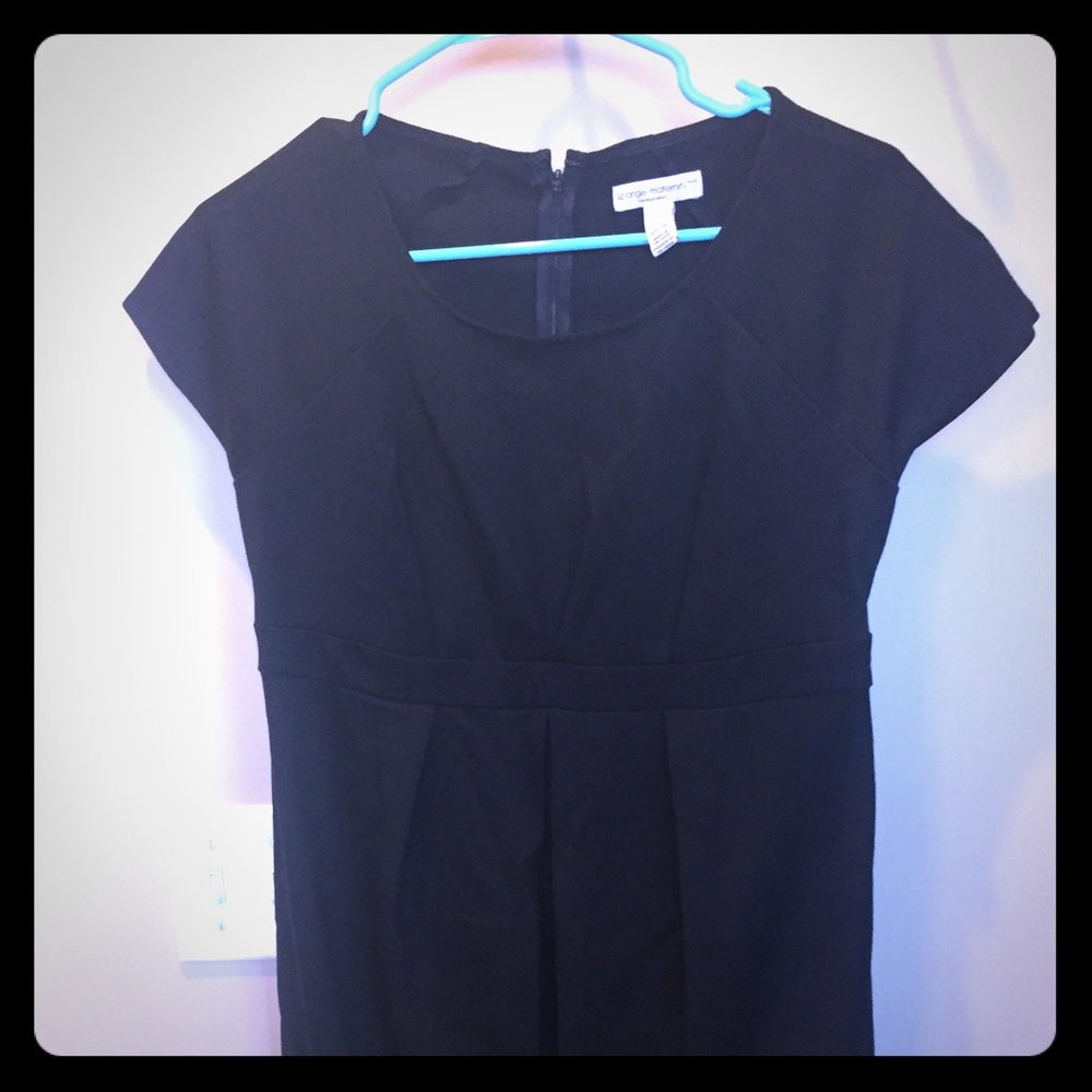 Black maternity dress - LIKE NEW